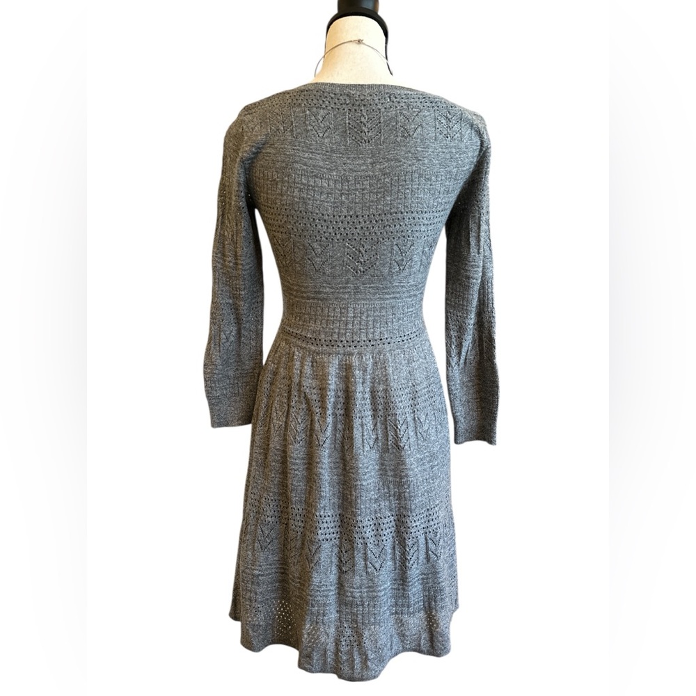 American Eagle Gray Pointelle Knit Fit & Flare Sweater Dress Preppy Chic Small - Picture 3 of 8